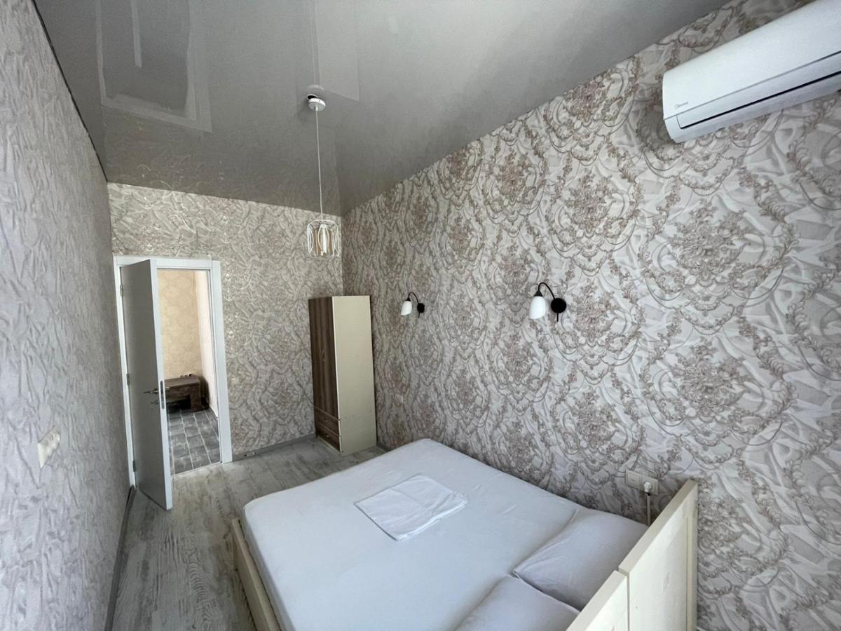 Центр Города Батуми Apartment Rustaveli 13 エクステリア 写真