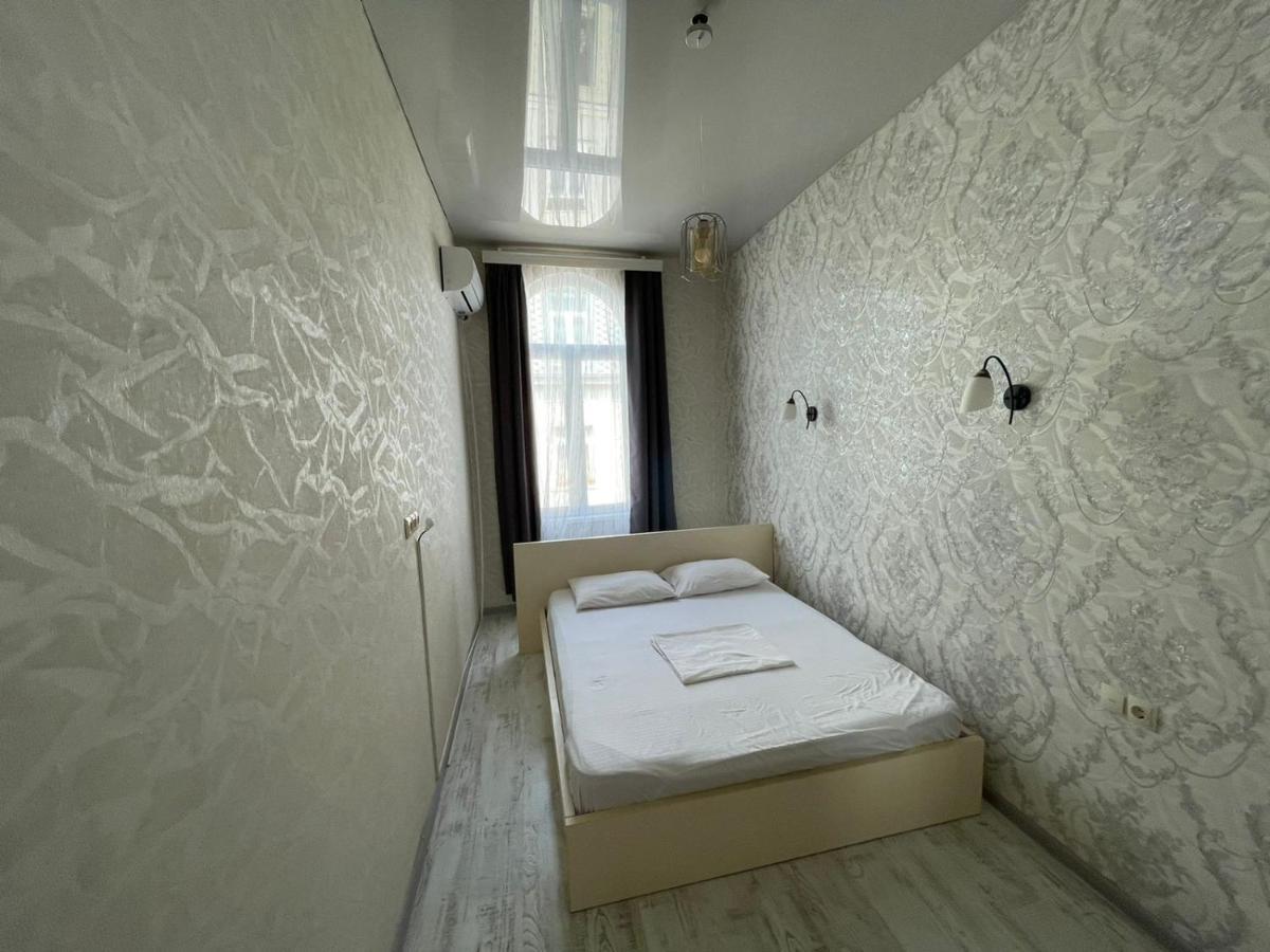 Центр Города Батуми Apartment Rustaveli 13 エクステリア 写真
