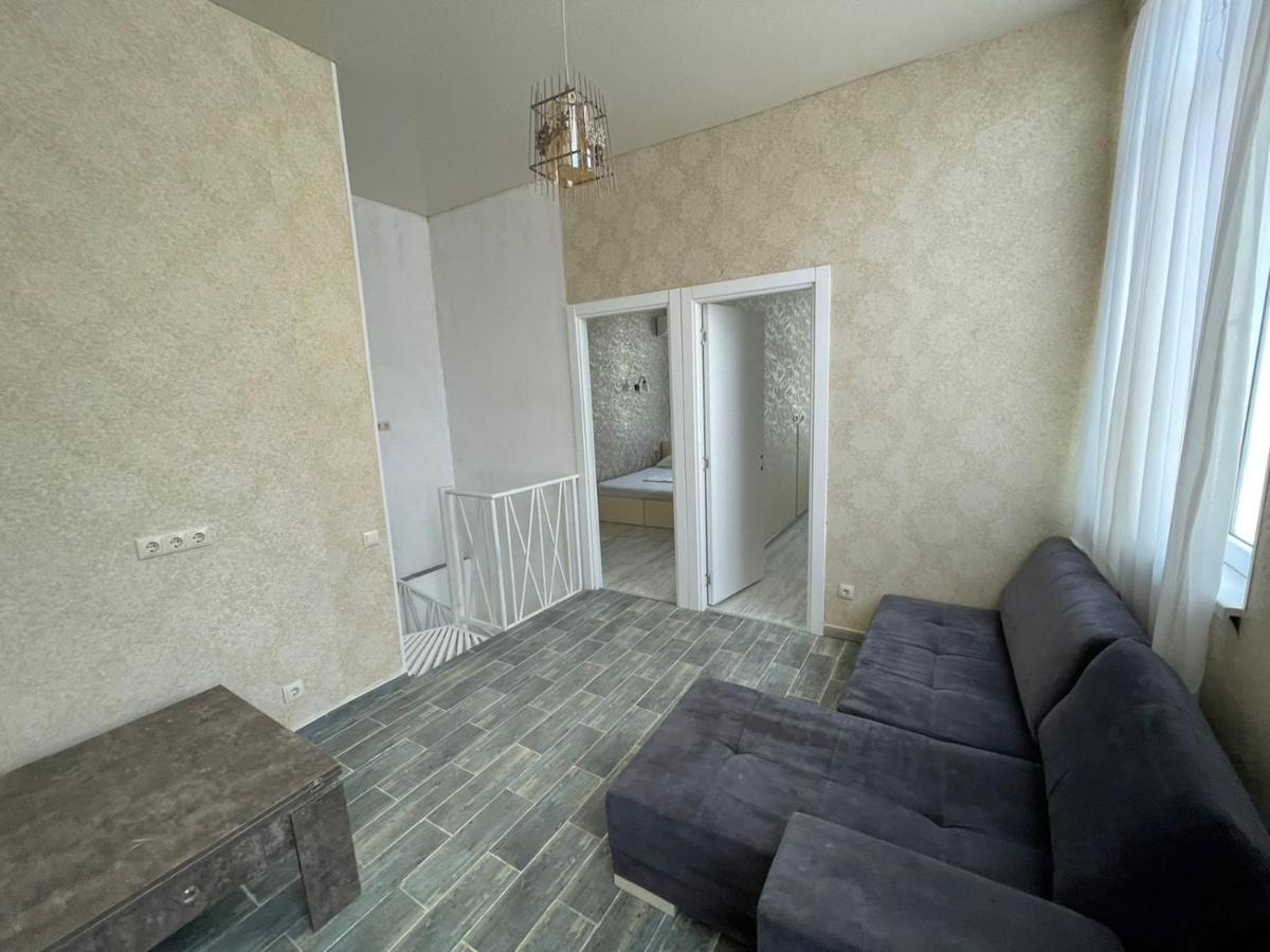 Центр Города Батуми Apartment Rustaveli 13 エクステリア 写真